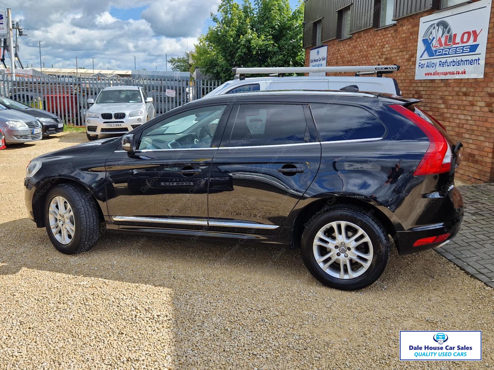 Volvo XC60 2.0 D4 SE Lux Nav SUV 5dr Diesel Manual Euro 6 (s/s) (181 ps)