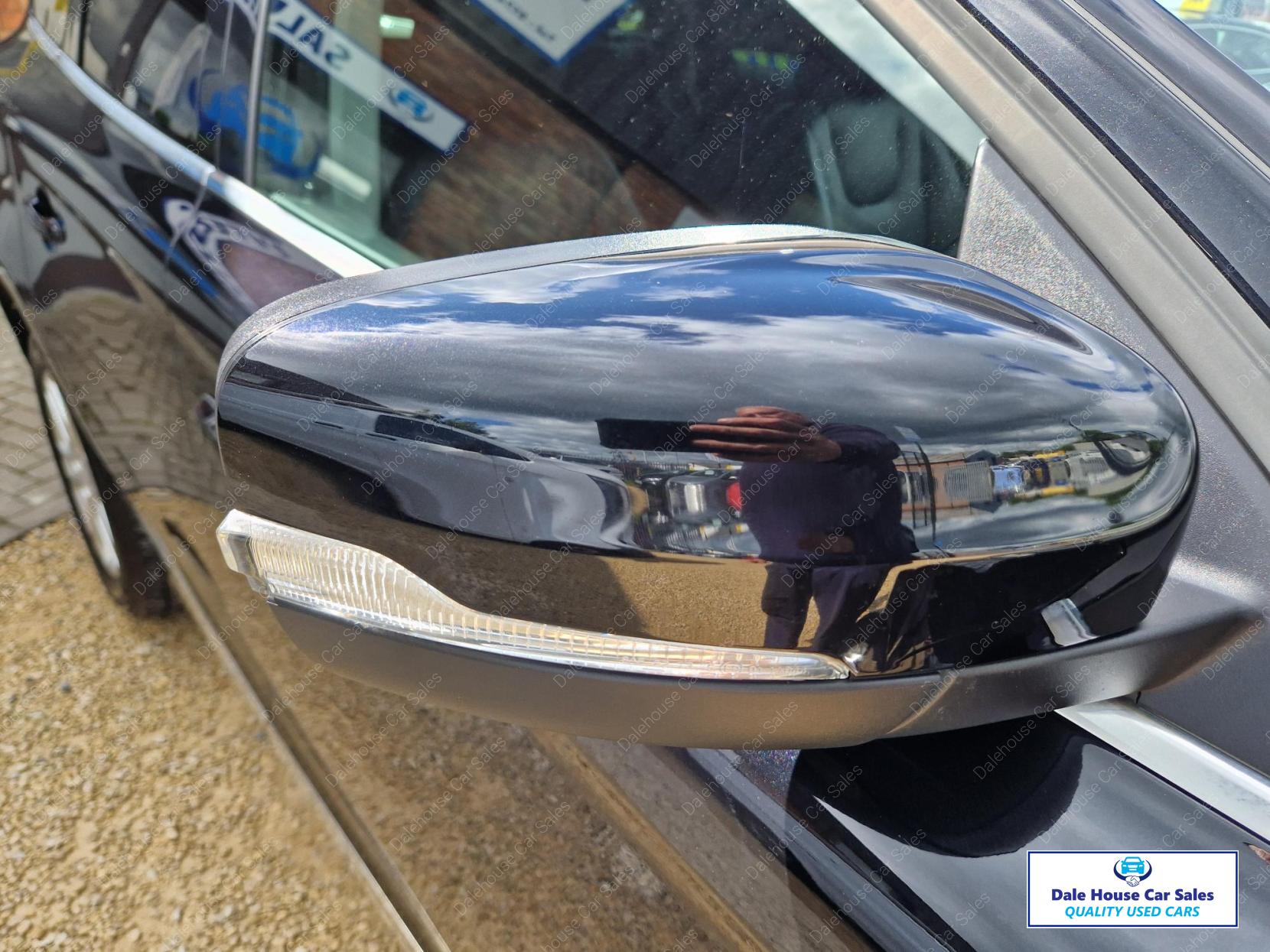 Volvo XC60 2.0 D4 SE Lux Nav SUV 5dr Diesel Manual Euro 6 (s/s) (181 ps)